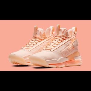 Nike Proto Max 720 “Crimson Tint” NWT